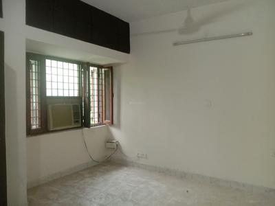 Bedroom Image of 1300 Sq.ft 2 BHK Apartment / Flat for sale in DDA Flats Vasant Kunj, Vasant Kunj New Delhi for Rs. 39000000