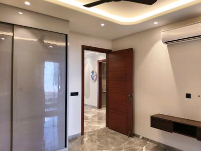 Bedroom Image of 1450 Sq.ft 3 BHK Builder Floor for sale in Ansal Versalia, Sector 67 Gurgaon for Rs. 22400000
