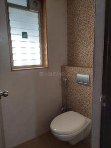 Bathroom Image of 586 Sq.ft 1 BHK Apartment / Flat for rent in Lodha Casa Bella, Usarghar Thane for Rs. 12000