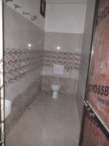 Bathroom Image of 1650 Sq.ft 2 BHK Apartment / Flat for rent in Gemini Paradise Estate, Mughala Gorakhpur for Rs. 16000
