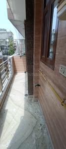 Balcony Image of 950 Sq.ft 3 BHK Builder Floor for sale in Laxmi Nagar New Delhi for Rs. 10500000