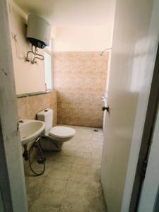 Bathroom Image of 750 Sq.ft 2 BHK Apartment / Flat for sale in Jaypee Kensington Park Apartments, Sector 133 Noida for Rs. 9000000