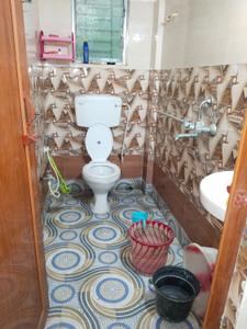 Bathroom Image of 405 Sq.ft 1 BHK Apartment / Flat for sale in Nayabad Kolkata for Rs. 1400000