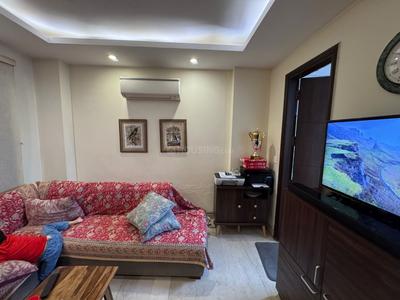 Bedroom Image of 3600 Sq.ft 4 BHK Duplex for sale in Rajouri Garden New Delhi for Rs. 57500000