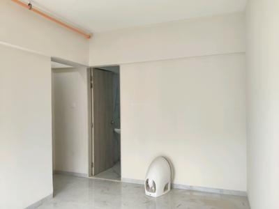 Bedroom Image of 600 Sq.ft 2 BHK Apartment / Flat for rent in Swastik Platinum, Vikhroli East Mumbai for Rs. 56000