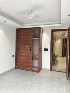 Bedroom Image of 1070 Sq.ft 3 BHK Builder Floor for sale in Pul Prahlad Pur New Delhi for Rs. 8500000