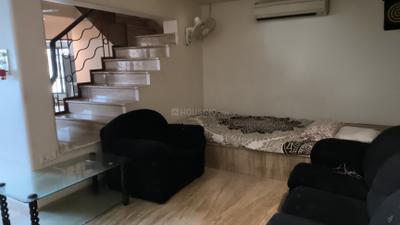 Living Room Image of 1950 Sq.ft 3.5 BHK Apartment / Flat for sale in Yugdharma Towers, Goregaon West Mumbai for Rs. 67500000