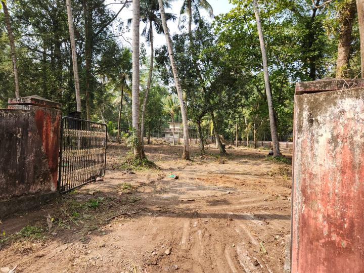 Kallumkal Main Image 1