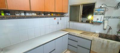 Kitchen Image of 1500 Sq.ft 3 BHK Builder Floor for rent in Aliganj Lucknow for Rs. 20000