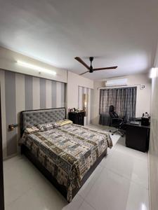 Bedroom Image of 641 Sq.ft 2 BHK Apartment / Flat for sale in Mulund West Mumbai for Rs. 17500000