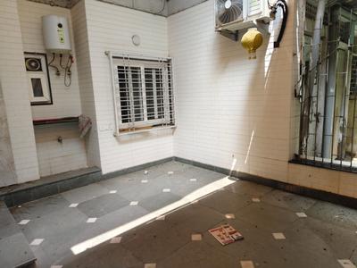 Image of 1300 Sq.ft 2.5 BHK Apartment / Flat for sale in DDA Sector C Pocket 6, Vasant Kunj, New Delhi for Rs. 36000000