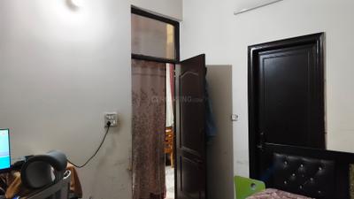 Bedroom Image of 1200 Sq.ft 3 BHK Apartment / Flat for sale in Indirapuram Ghaziabad for Rs. 10500000