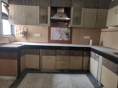 Kitchen Image of 1700 Sq.ft 3 BHK Apartment / Flat for sale in  Swami Dayanand, Sector 6 Dwarka New Delhi for Rs. 33000000