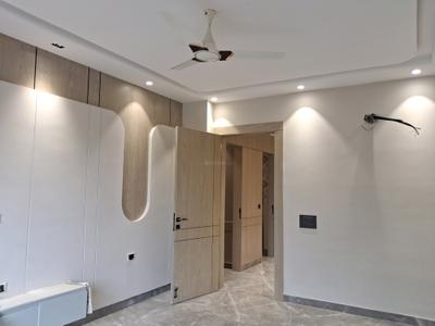 Bedroom Image of 2700 Sq.ft 4 BHK Builder Floor for sale in Paschim Vihar New Delhi for Rs. 65000000