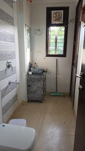 Image of 1000 Sq.ft 3 BHK Builder Floor for rent in Safdarjung Enclave, New Delhi for Rs. 59000