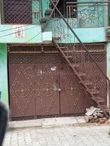 Main Entrance Image of 400 Sq.ft 5 BHK Independent House for sale in Barra Kanpur for Rs. 4000000