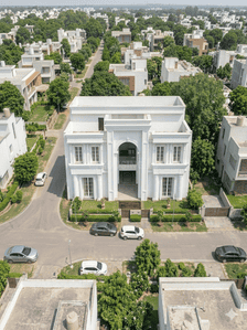 6 BHK Independent House