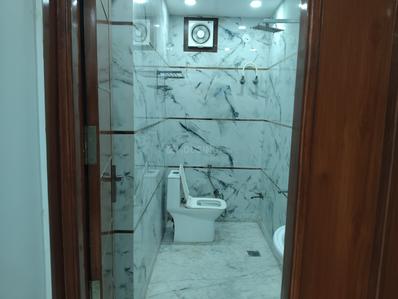 Image of 1200 Sq.ft 3 BHK Builder Floor for rent in Preet Vihar, New Delhi for Rs. 37000