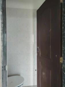 Common Bathroom Image of 650 Sq.ft 1 BHK Apartment / Flat for sale in Shellproof Gladiolus Tower, Vasai East Vasai for Rs. 3800000