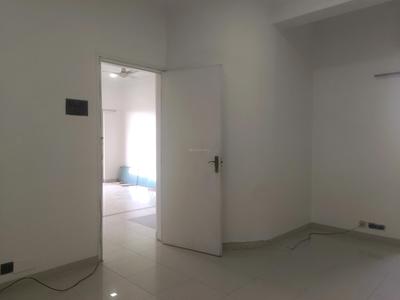 Bedroom Image of 3200 Sq.ft 4 BHK Apartment / Flat for sale in BREDCO Viceroy Park, Kandivali East Mumbai for Rs. 110000000
