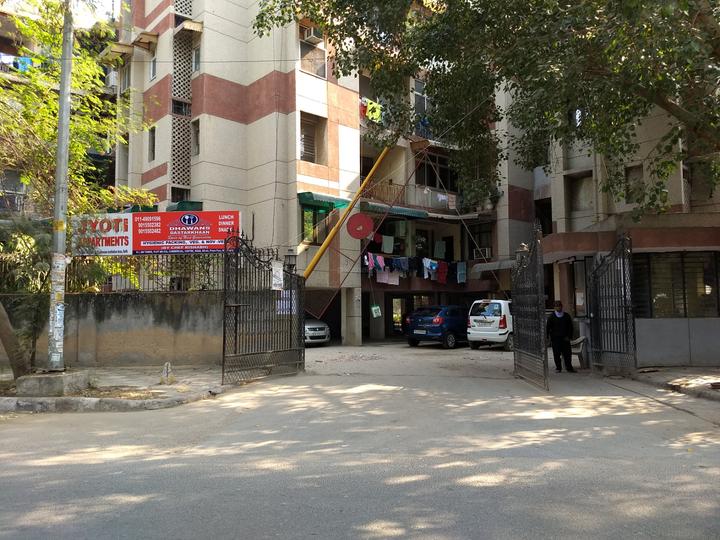 Image of 1300 Sq.ft 3 BHK Apartment / Flat for sale in Jyoti Apartments, Sector 14 Rohini, New Delhi for Rs. 21000000