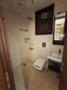 Bathroom Image of 1800 Sq.ft 3 BHK Builder Floor for rent in Tagore Garden Extension New Delhi for Rs. 90000