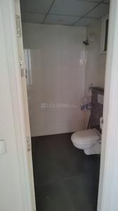 Bathroom Image of 1709 Sq.ft 3 BHK Apartment / Flat for rent in Maxxus Elanza, PR7 Airport Road Zirakpur for Rs. 24000