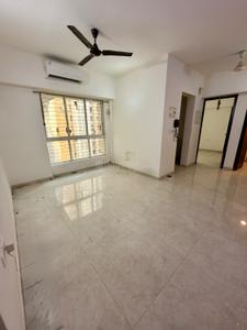 Living Room Image of 600 Sq.ft 1 BHK Apartment / Flat for rent in Lodha Amara, Kolshet Thane for Rs. 28500