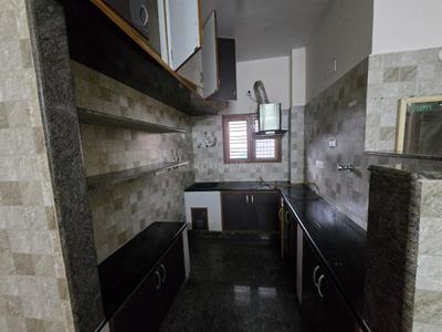 Kitchen Image of 1100 Sq.ft 2 BHK Apartment / Flat for rent in Sanjaynagar Bengaluru for Rs. 28000