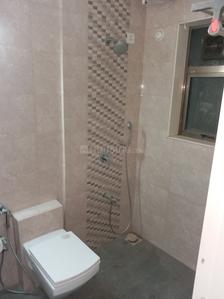 Bathroom Image of 2160 Sq.ft 4 BHK Apartment / Flat for sale in Vile Parle West Mumbai for Rs. 92500000