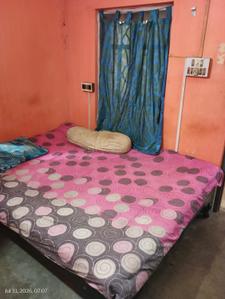 Bedroom Image of 325 Sq.ft 1 RK Builder Floor for rent in Bijoygarh Kolkata for Rs. 5500