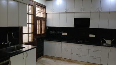 Kitchen Image of 3050 Sq.ft 4 BHK Builder Floor for rent in Sector 52 Gurgaon for Rs. 80000