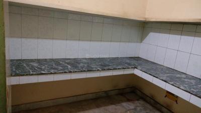 Kitchen Image of 1000 Sq.ft 1 BHK Duplex for rent in Yashoda Nagar Kanpur for Rs. 4500