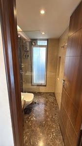 Image of 912 Sq.ft 2 BHK Apartment / Flat for sale in Khar West, Mumbai for Rs. 47500000