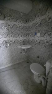 Bathroom Image of 2200 Sq.ft 3 BHK Builder Floor for rent in Shastri Nagar Ghaziabad for Rs. 28000