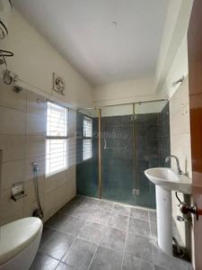 Bathroom Image of 2600 Sq.ft 3 BHK Apartment / Flat for rent in Jubilee Hills Hyderabad for Rs. 75000