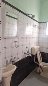 Bathroom Image of 650 Sq.ft 1 BHK Builder Floor for rent in Arakere Bengaluru for Rs. 20000