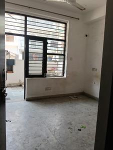 Bedroom Image of 920 Sq.ft 2 BHK Builder Floor for rent in Big Block Builder Floor, Sector 46 Gurgaon for Rs. 26000