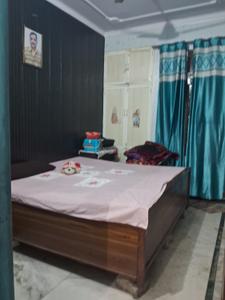 Bedroom Image of 1050 Sq.ft 2.5 BHK Builder Floor for sale in Govindpuram Ghaziabad for Rs. 5700000