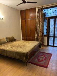 Bedroom Image of 1100 Sq.ft 2 BHK Builder Floor for rent in Safdarjung Development Area New Delhi for Rs. 90000
