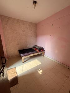 Bedroom Image of 500 Sq.ft 1 BHK Apartment / Flat for rent in Roberts Lines Lucknow for Rs. 7500