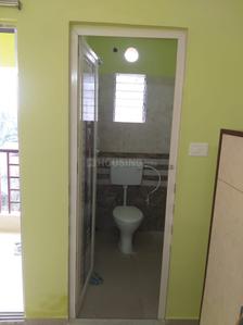 Image of 750 Sq.ft 2 BHK Apartment / Flat for rent in Tirath Spring, Rajarhat, Kolkata for Rs. 18000