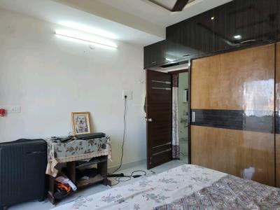 Bedroom Image of 1050 Sq.ft 2 BHK Apartment / Flat for rent in Serilingampally Hyderabad for Rs. 38000