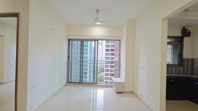 Living Room Image of 855 Sq.ft 2 BHK Apartment / Flat for rent in Kalpataru Sunrise, Thane West Thane for Rs. 35000