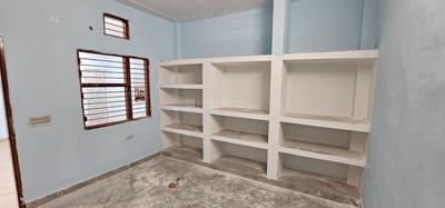Bedroom Image of 1400 Sq.ft 4 BHK Apartment / Flat for rent in Sector 13 Gurgaon for Rs. 28000
