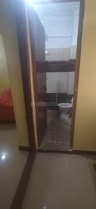 Bathroom Image of 150 Sq.ft 1 BHK Apartment / Flat for rent in Uppilipalayam Coimbatore for Rs. 7500