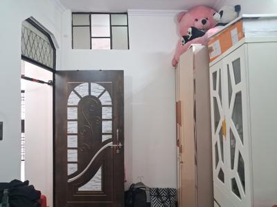 Bedroom Image of 612 Sq.ft 2 BHK Builder Floor for sale in Vishnu Garden New Delhi for Rs. 3700000
