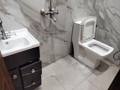 Image of 950 Sq.ft 2 BHK Builder Floor for sale in Indirapuram, Ghaziabad for Rs. 5500000