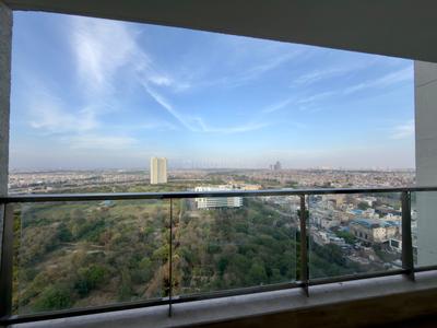 Balcony Image of 1752 Sq.ft 2 BHK Apartment / Flat for sale in DLF One Midtown, Karampura New Delhi for Rs. 42500000