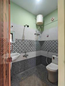 Image of 1020 Sq.ft 6 BHK Independent House for sale in Bileshivale, Bengaluru for Rs. 18000000